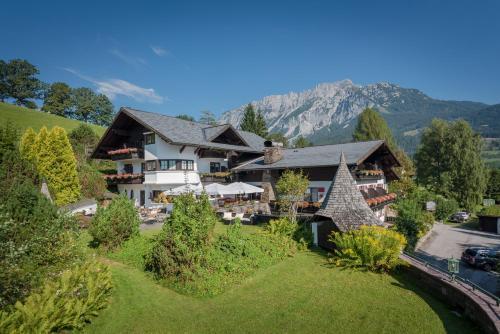 Landhaus St. Georg — 4-Star Luxury Hotel in Groebming, Austria