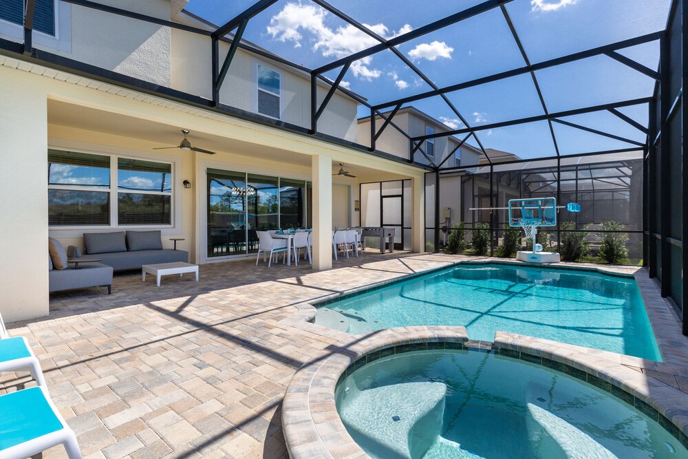 Solara Resort Luxury 9 Bedroom Homes - photo 26
