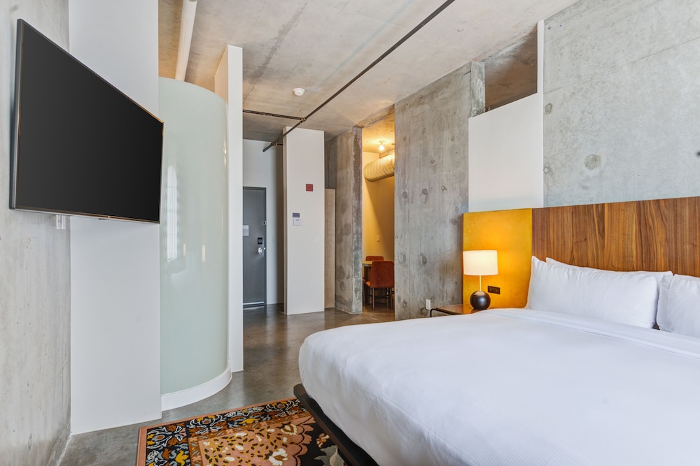 NYLO Dallas Plano Hotel Tapestry Collection by Hilton - photo 6