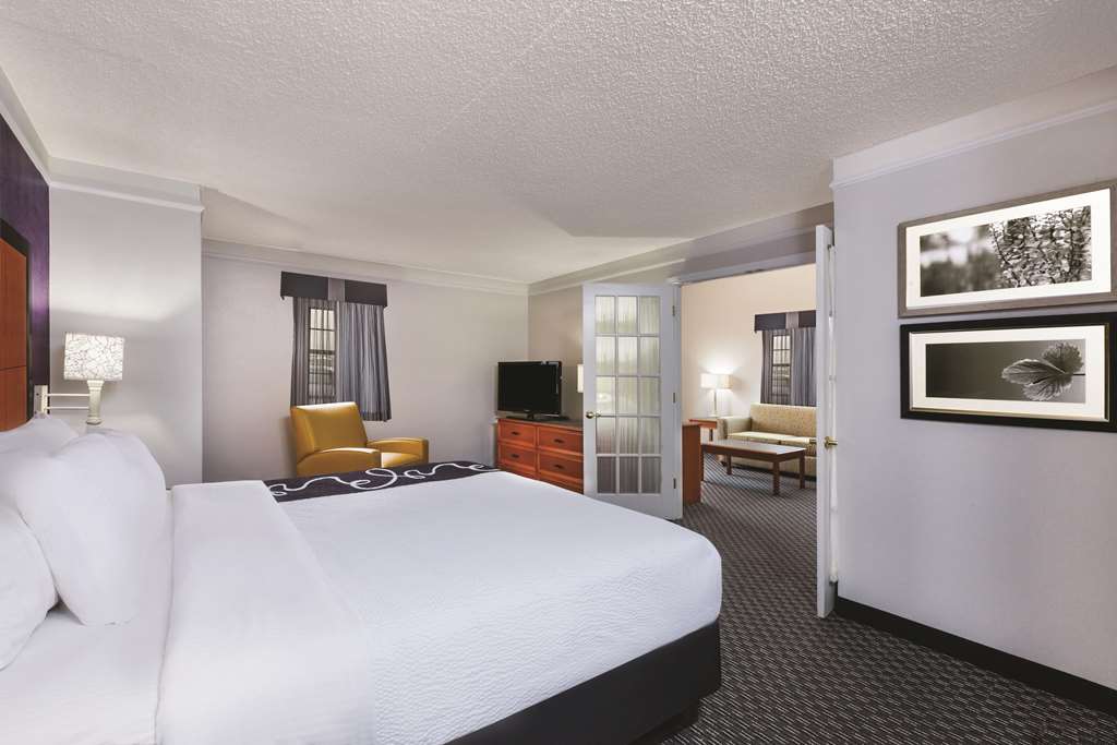 La Quinta Inn by Wyndham Midland - photo 19
