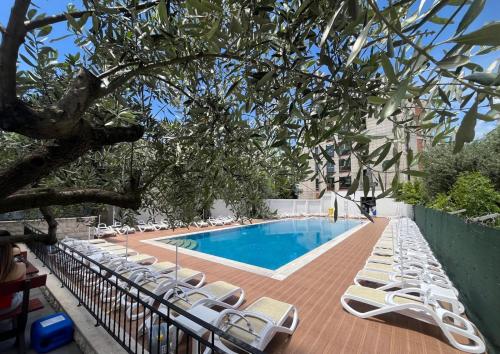 Apartment Enjoy — 4-Star Luxury Hotel in Bar, Montenegro