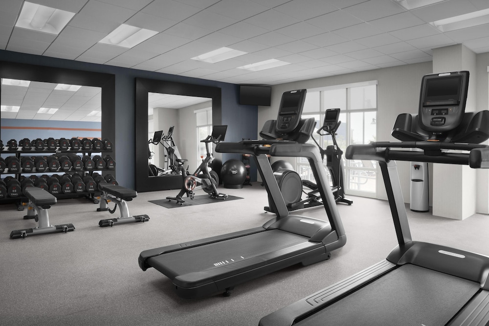 Hampton Inn & Suites Ocean City Bayfront Convention Center - photo 42