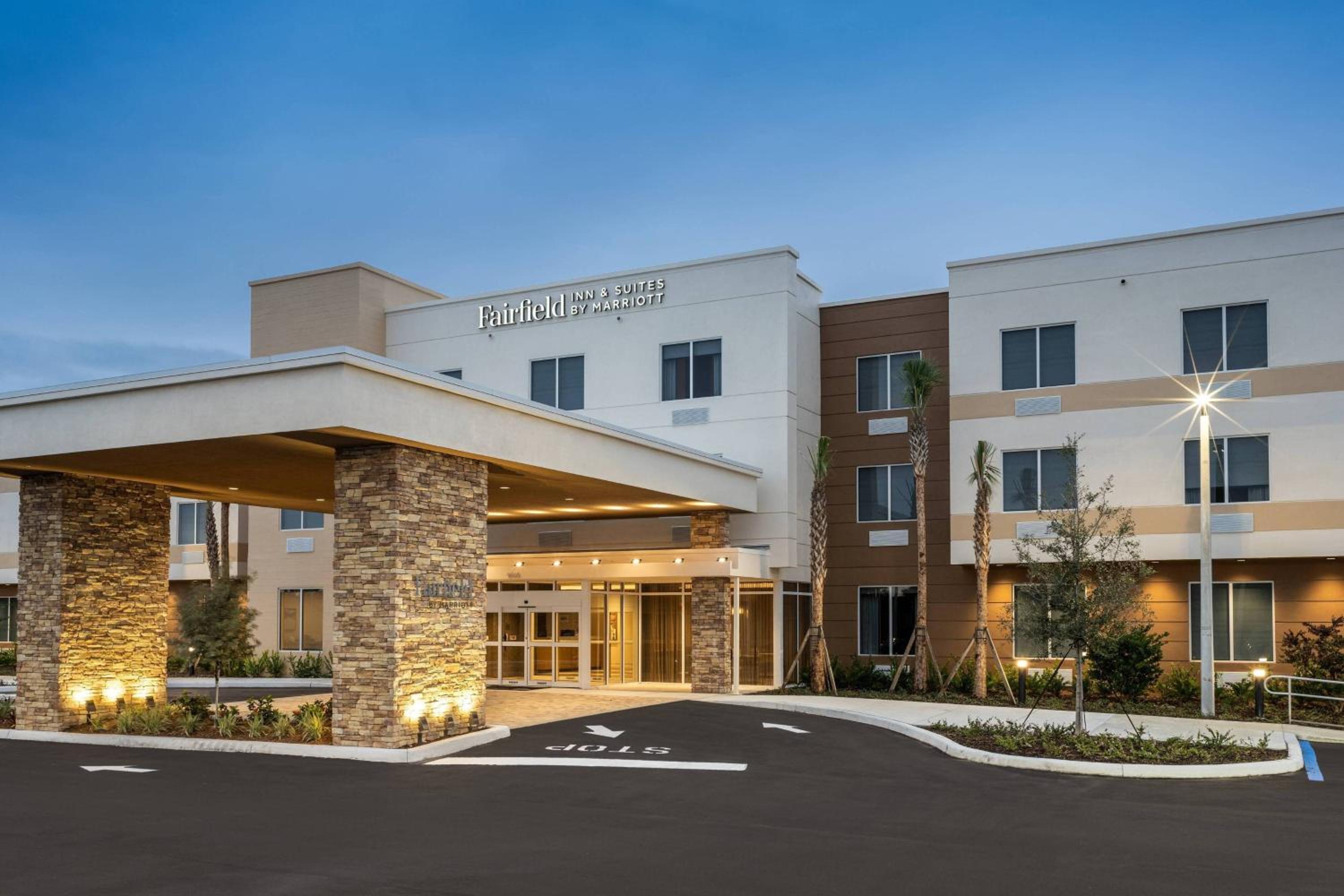 Fairfield Inn & Suites by Marriott Vero Beach - photo 12