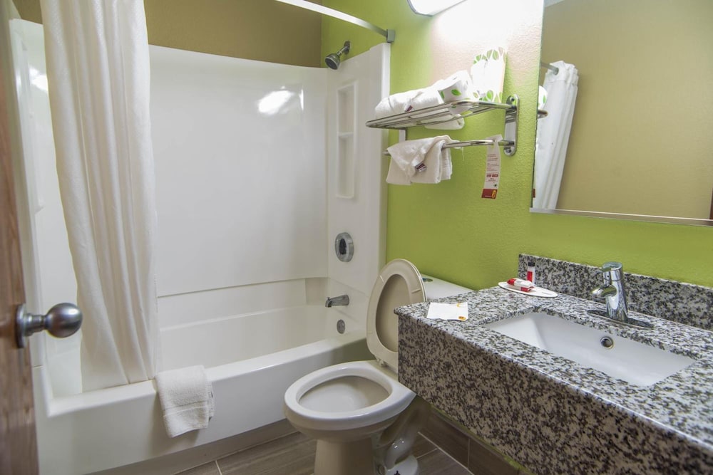Economy 7 Inn Chesapeake Portsmouth - photo 25