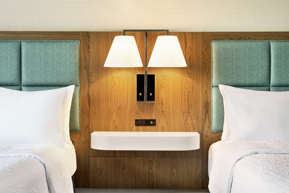 Hampton Inn & Suites Tacoma Puyallup - photo 6