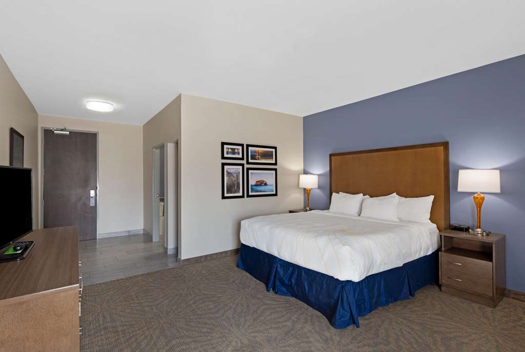 La Quinta Inn & Suites by Wyndham Morgan Hill San Jose South - photo 28
