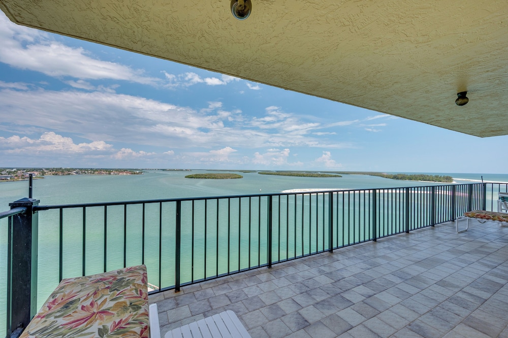 Marco Island Condo w Ocean Views Resort Perks - photo 15