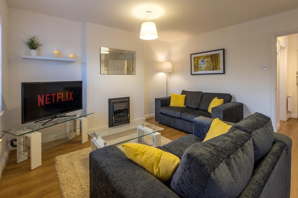 Cheshire House — 4-Star Luxury Hotel in Winsford, United Kingdom