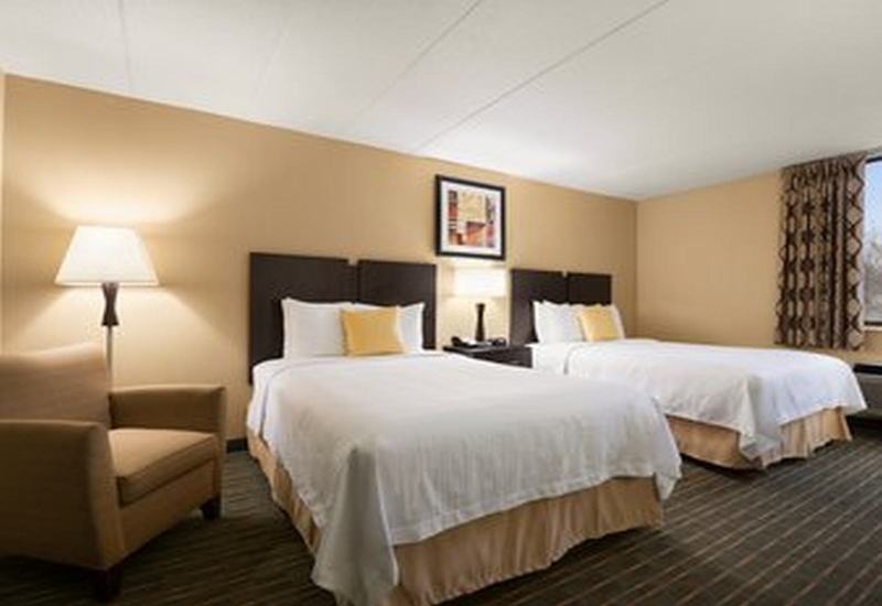 Days Hotel Minneapolis University of Minnesota - photo 8