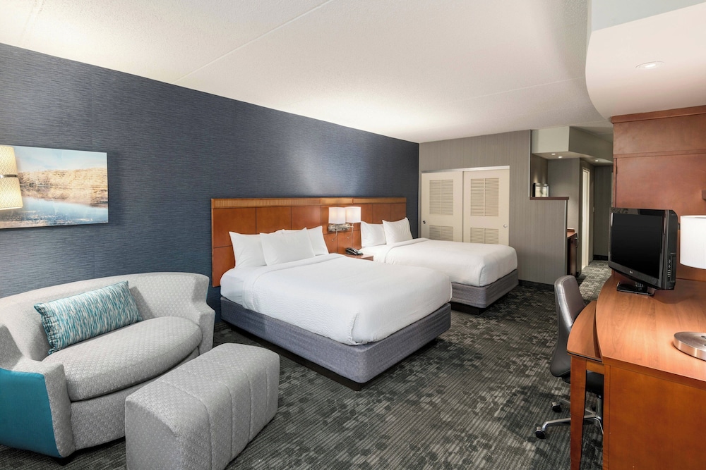 Courtyard by Marriott Philadelphia Valley Forge Collegeville - photo 7