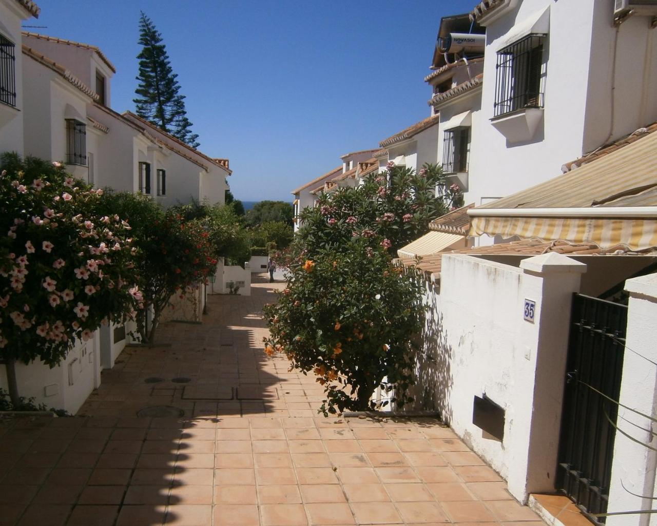 Casa Adelfas Benajarafe — 4-Star Luxury Hotel in Velez-Malaga, Spain
