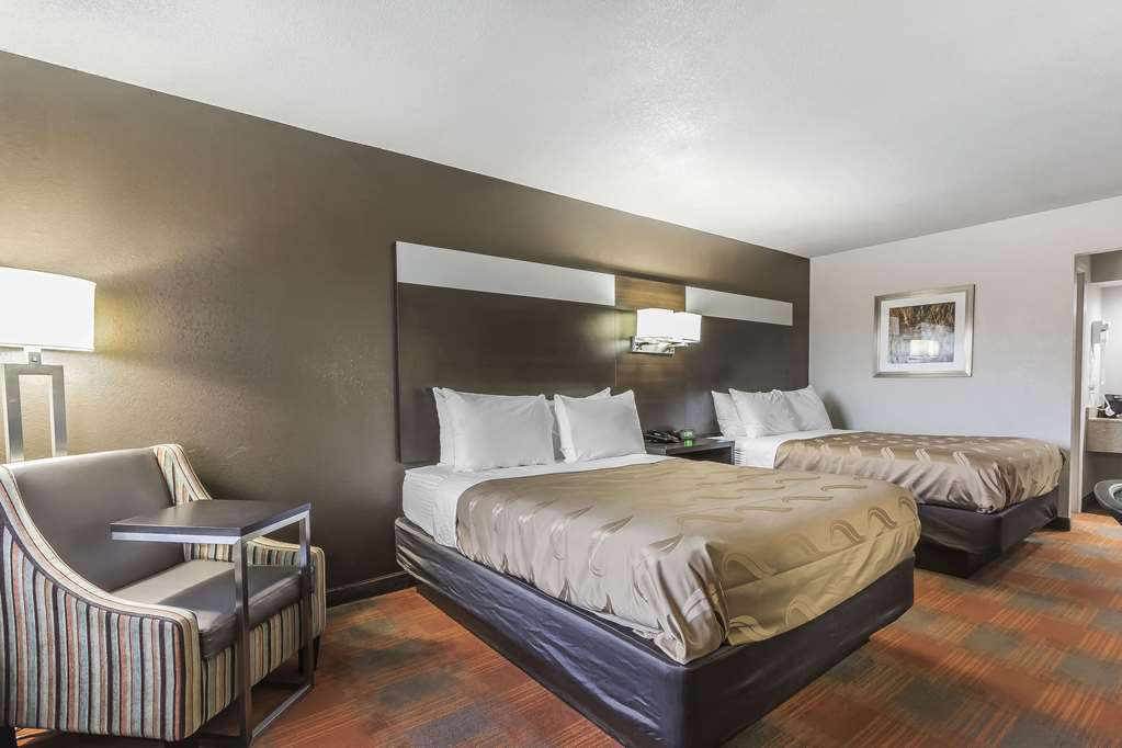 Quality Inn & Suites Stuttgart North - photo 19