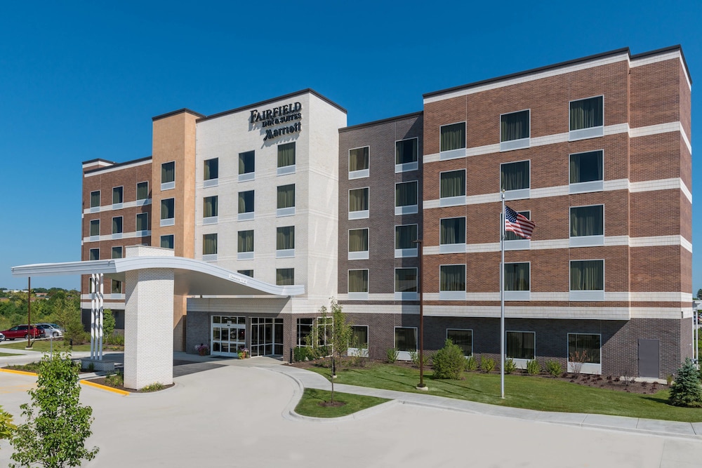 Fairfield Inn & Suites by Marriott Chicago Schaumburg - photo 3