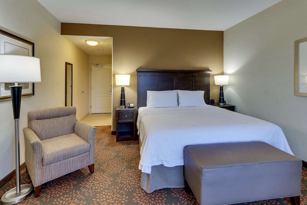 Hampton Inn & Suites Hartsville - photo 11