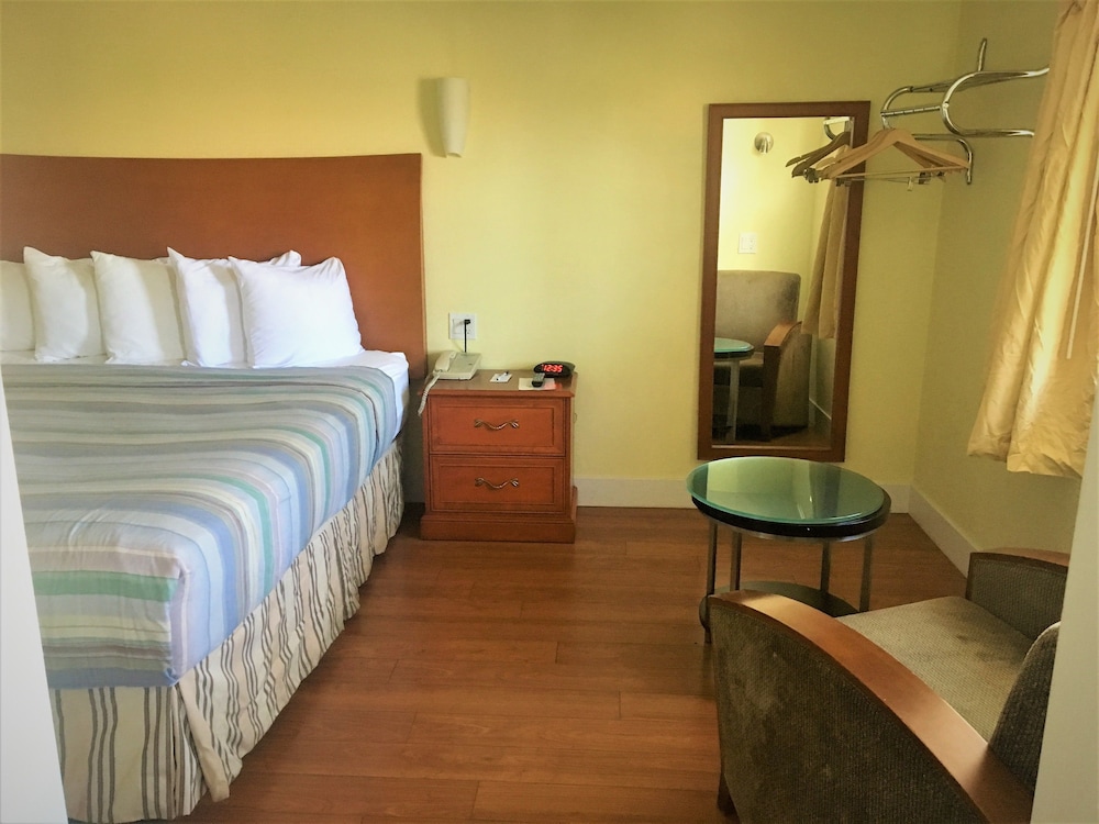 Travelodge by Wyndham Fairfield Napa Valley - photo 5