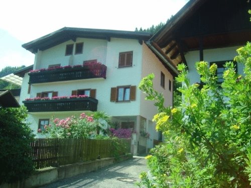 Schützenhof - carbon neutral hotel in Unknown City