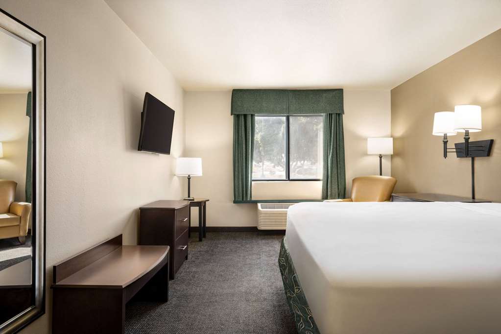 Travelodge by Wyndham Yuma - photo 19