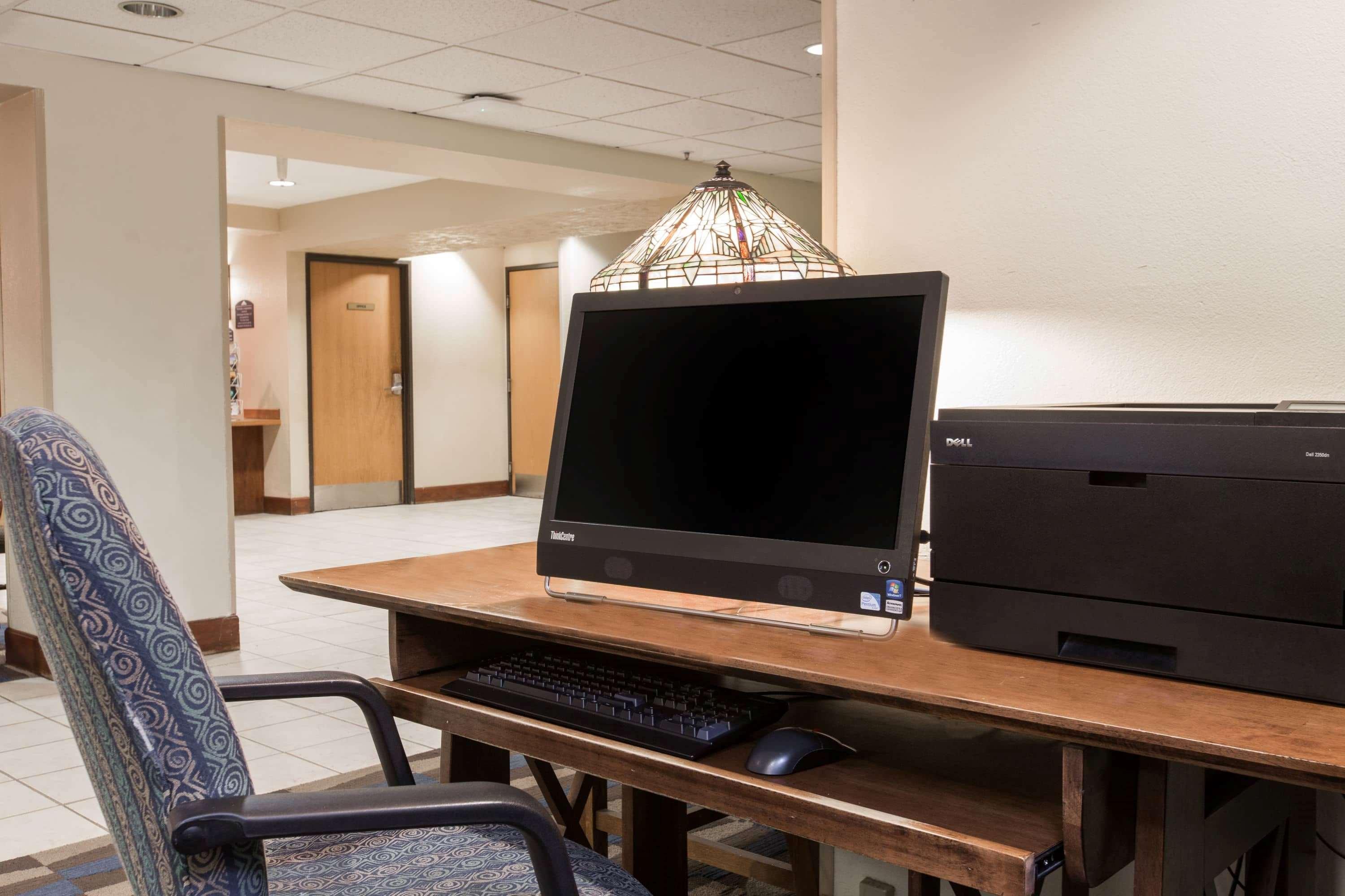 Baymont Inn & Suites by Wyndham Anchorage Airport - photo 24