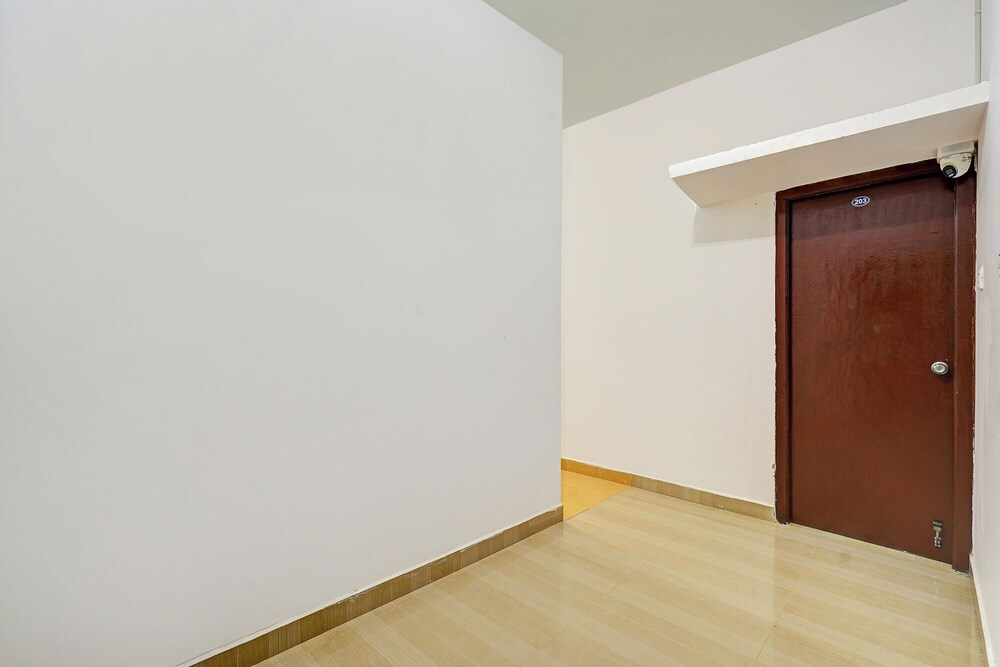 Fabexpress Ss Residency - last minute hotel in Chennai