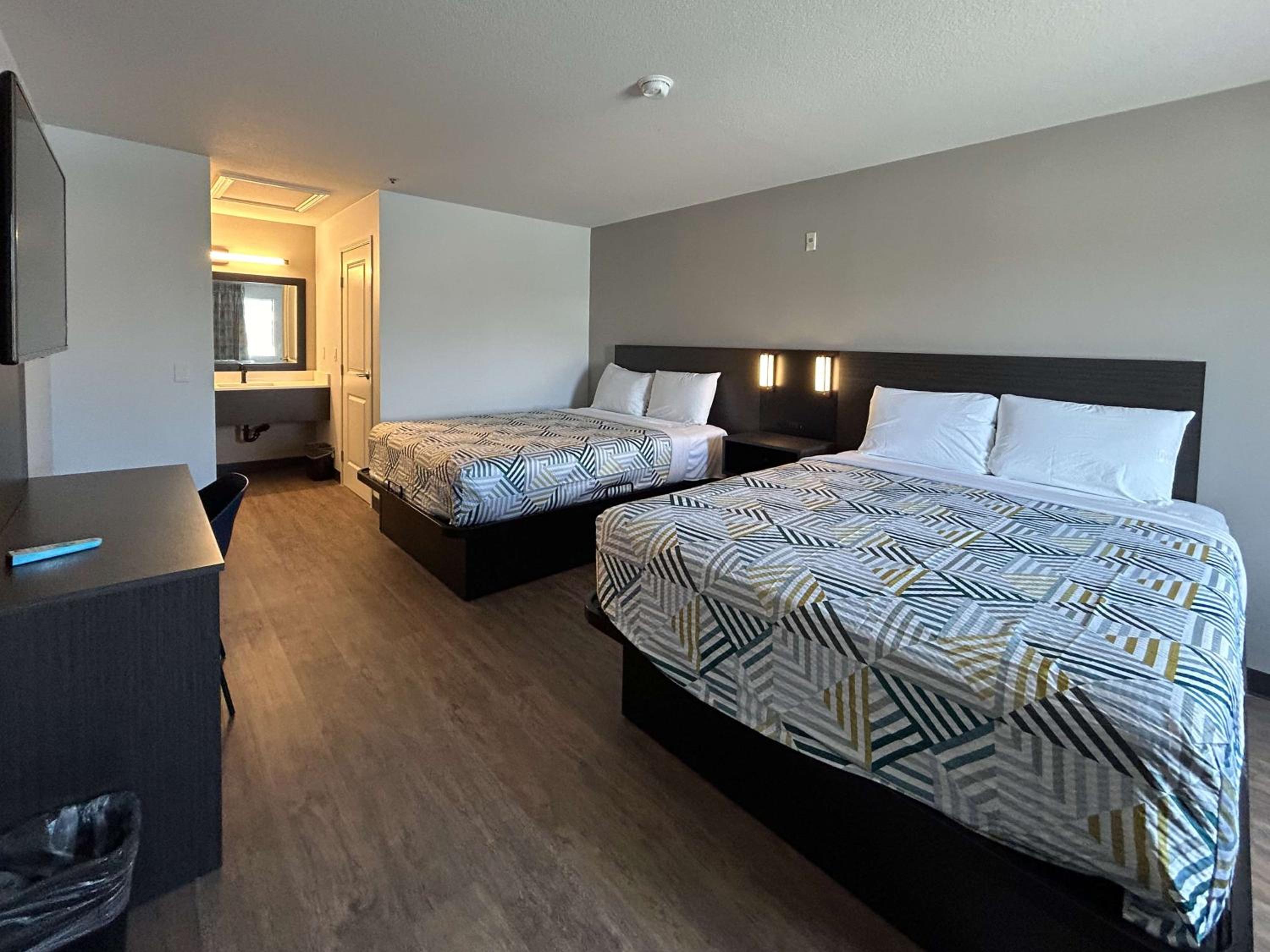 Motel 6 Lake Elsinore CA - photo 7