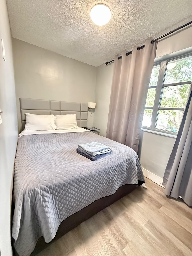 Sheridan Suites Apartments Hotel - photo 20