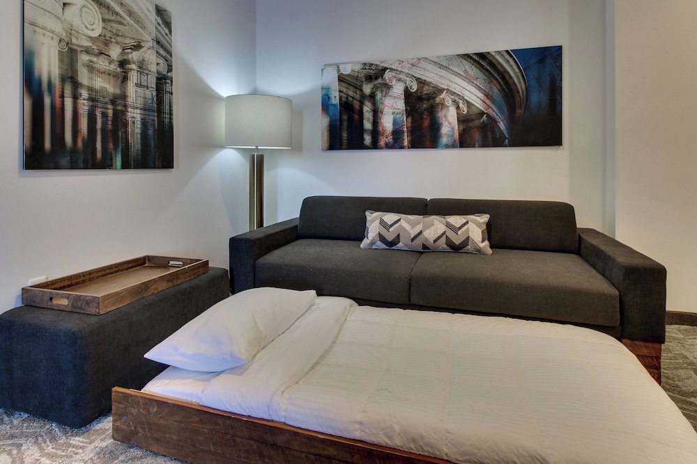 SpringHill Suites by Marriott Montgomery Downtown - photo 7
