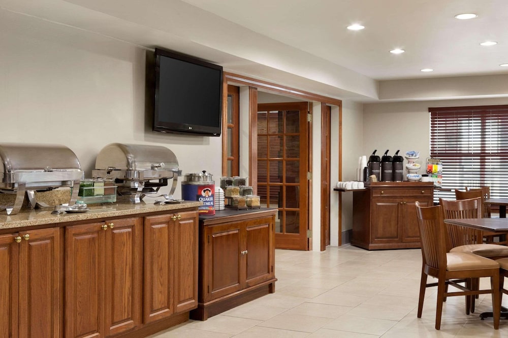 Country Inn & Suites by Radisson Kingsland GA - photo 15
