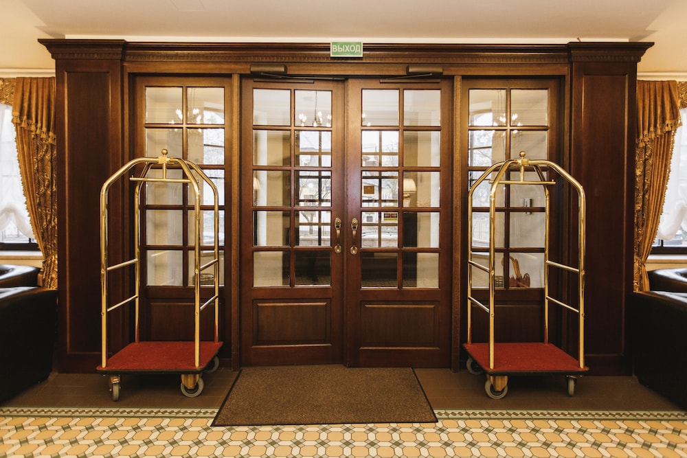 Hermitage Hotel — Brest — photo 2