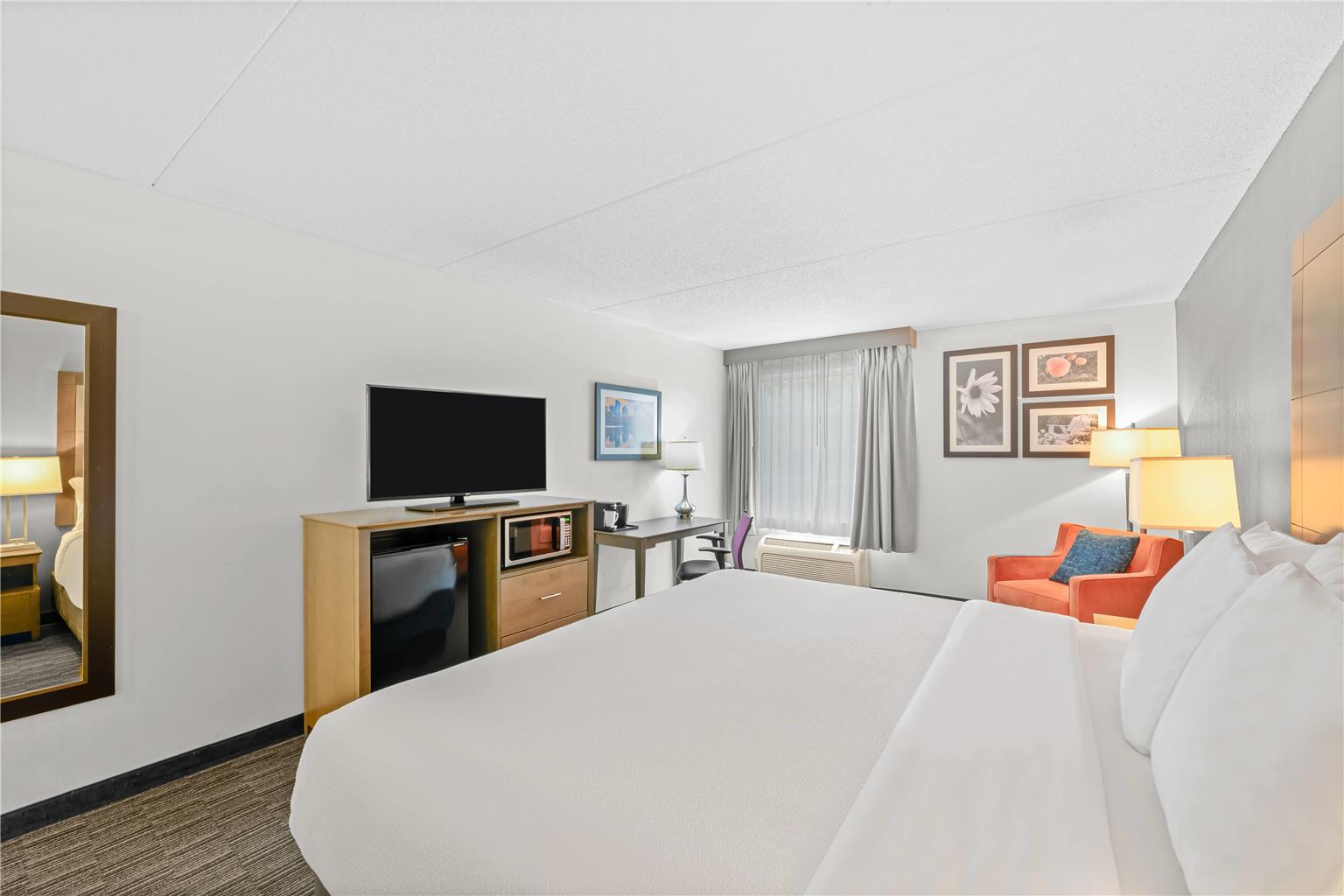 La Quinta Inn & Suites by Wyndham Atlanta Douglasville - photo 15