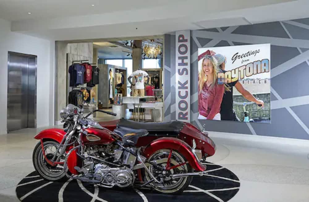 Hard Rock Hotel Daytona Beach - photo 2