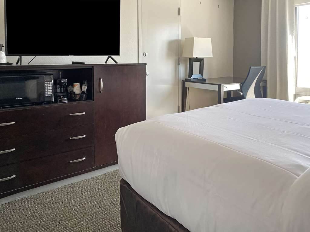 Comfort Inn Conover Hickory - photo 17