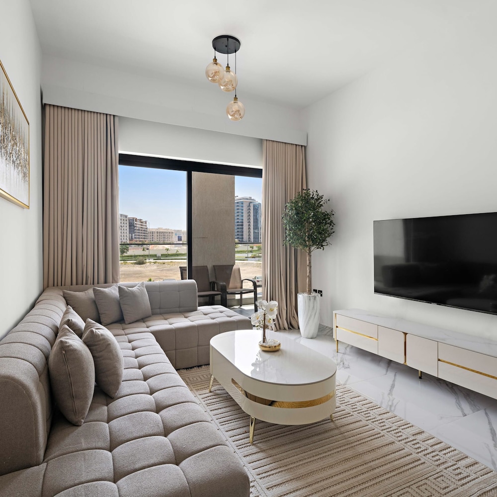 Charming 1bedroom With Pool and gym in Arjan — 4-Star Luxury Hotel in Dubai, United Arab Emirates