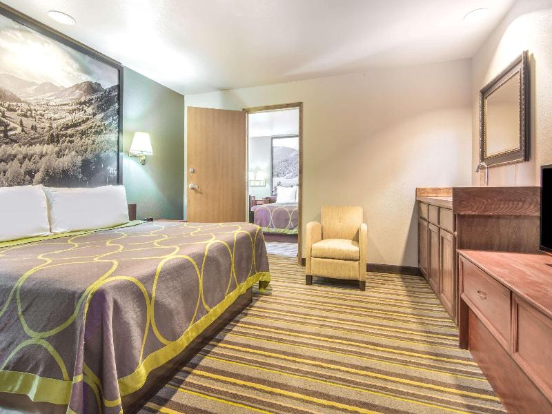 Super 8 by Wyndham Buena Vista - photo 17