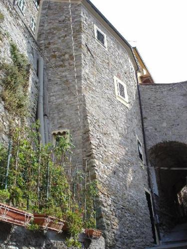 A stone tower 1 - carbon neutral hotel in Unknown City