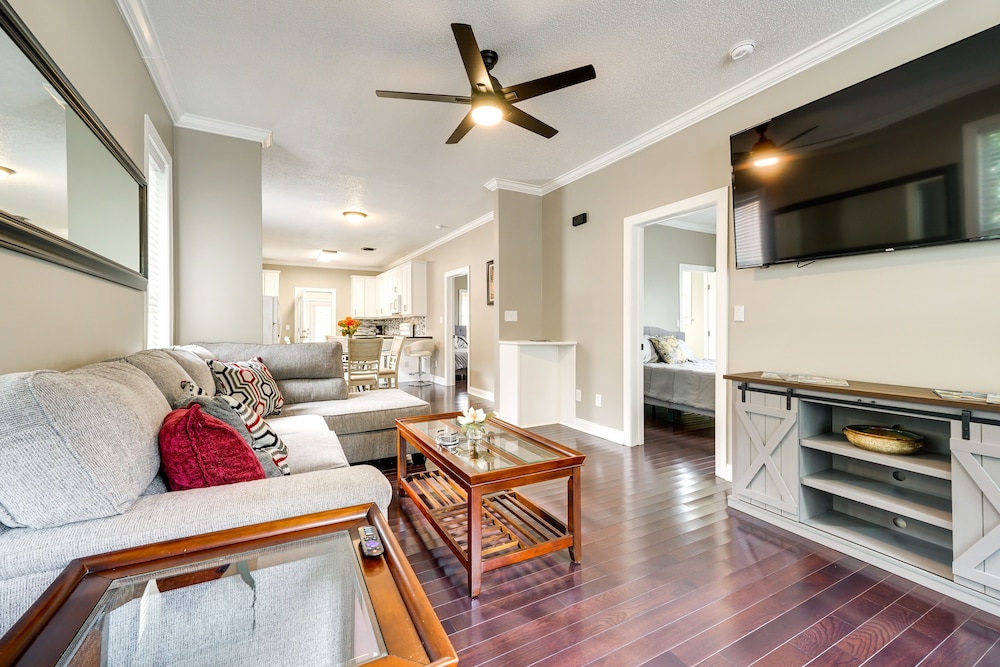 Downtown Wilmington Home: Walk to Cape Fear River - photo 5