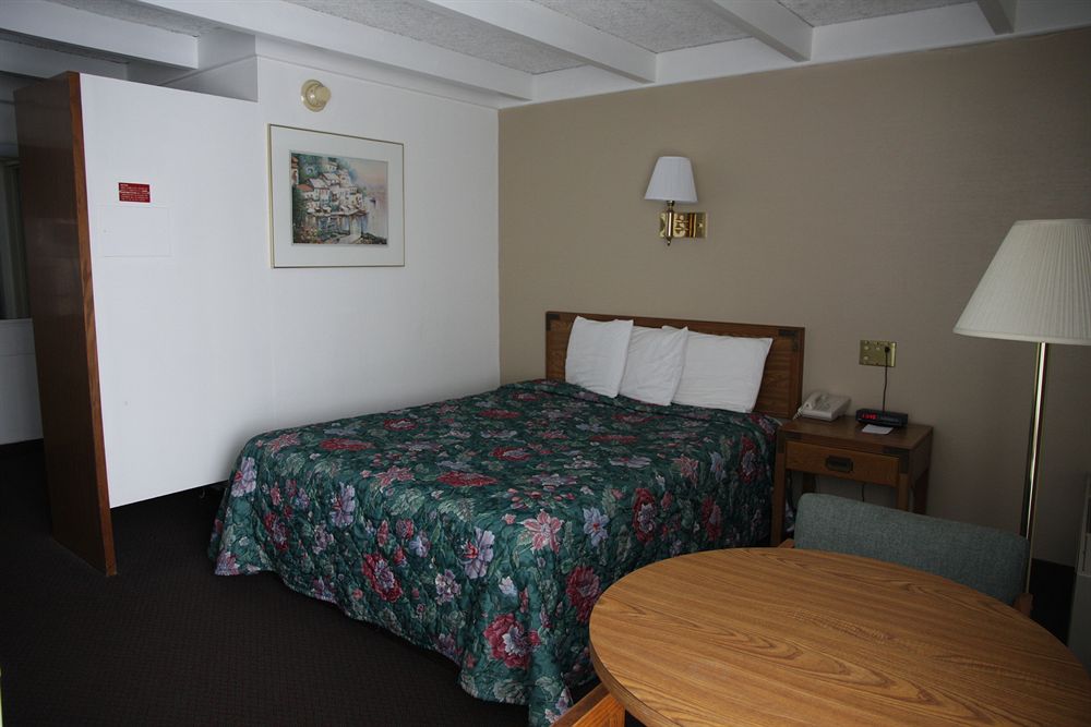 Garden Inn New Stanton Greensburg - photo 7
