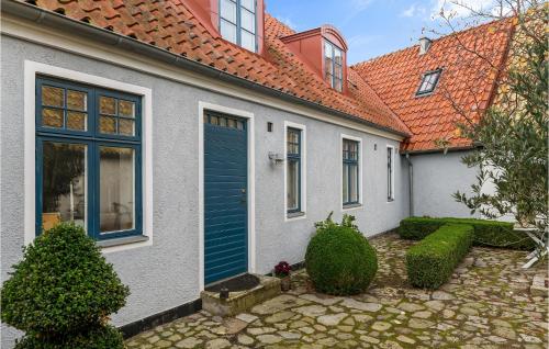 3 Bedroom Stunning Home In Simrishamn — 4-Star Luxury Hotel in Simrishamn, Sweden