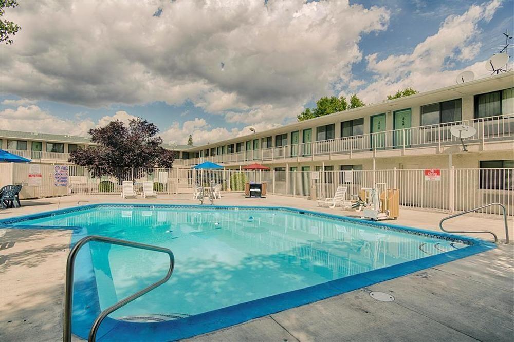 Motel 6 Reno NV Virginia Plumb - photo 20