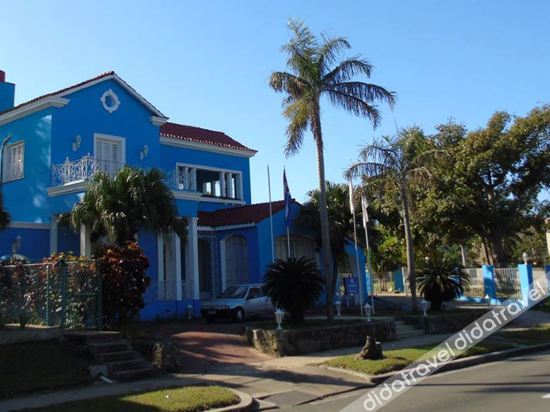 Hotel E Mirazul — 4-Star Luxury Hotel in Havana, Cuba
