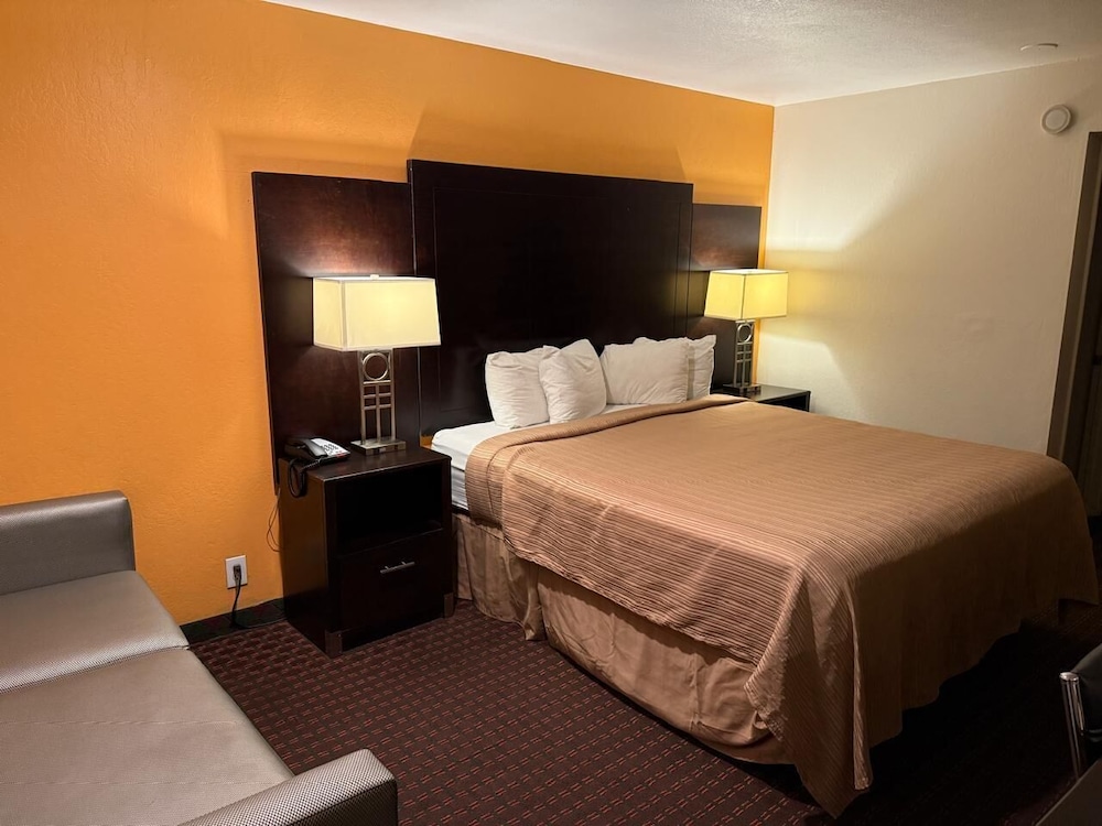 Hollister Inn - photo 13