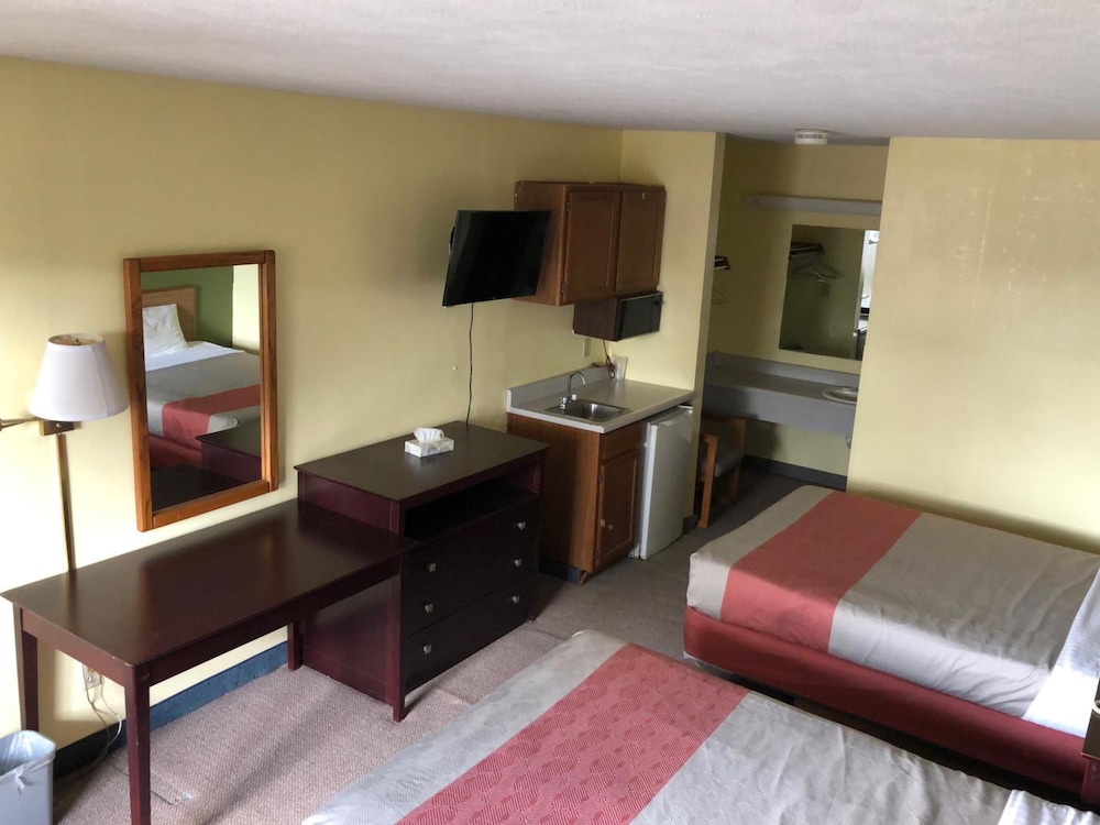 Salt Creek Inn - photo 24
