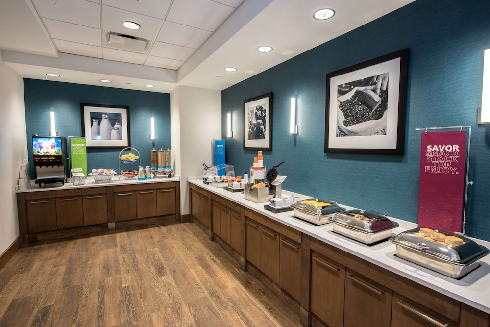 Hampton Inn Albany Western Ave University Area - photo 31