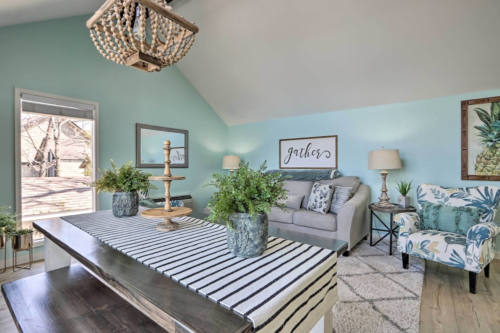 Peaceful Osage Beach Escape w Resort Perks - photo 16