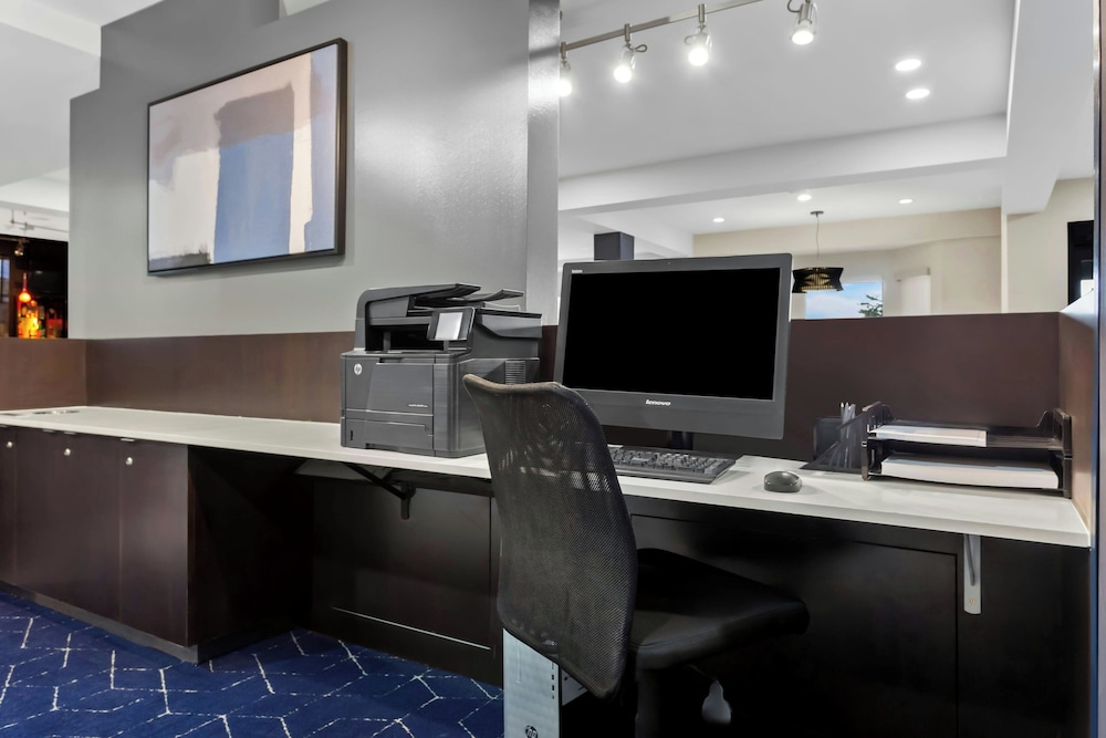 Courtyard by Marriott Chicago Southeast Hammond - photo 21