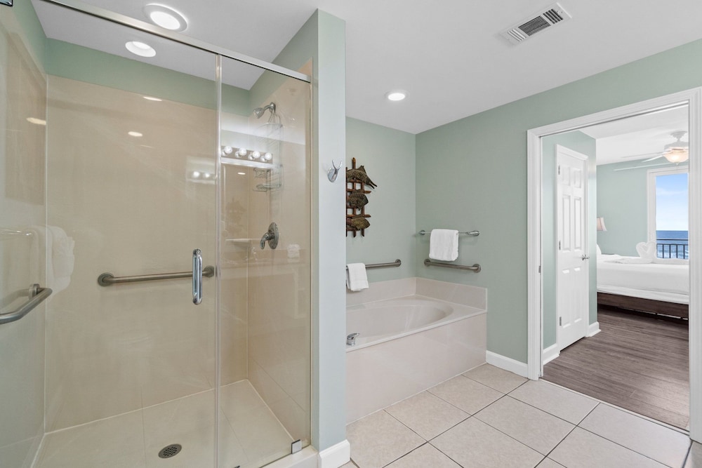 Splash Beach Resort by Panhandle Getaways - photo 835