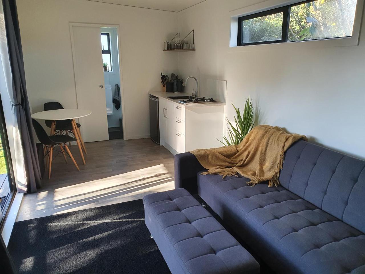 Private Cabin — 4-Star Luxury Hotel in Waihi, New Zealand