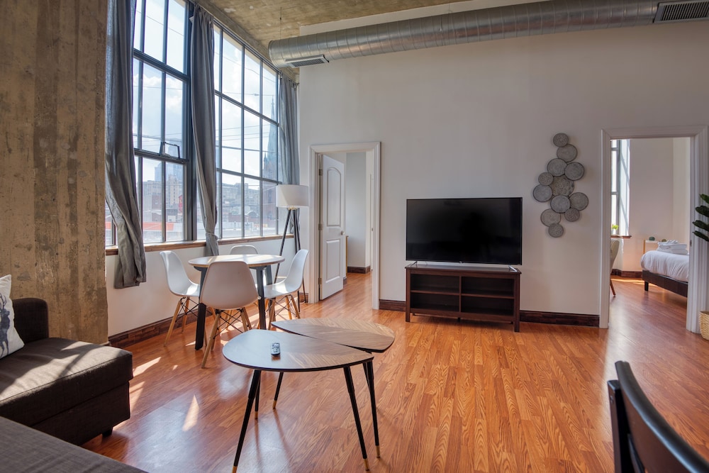 Sosuite at Independence Lofts - photo 206