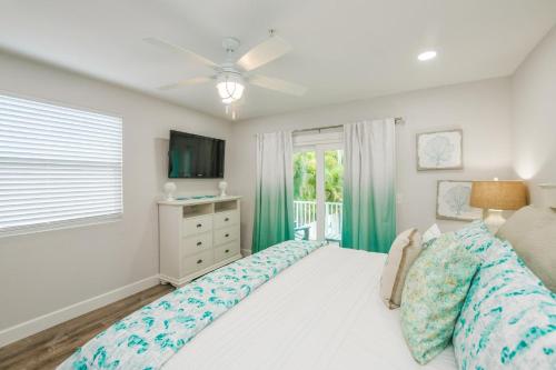 Island Time West — 4-Star Luxury Hotel in Siesta Key, United States