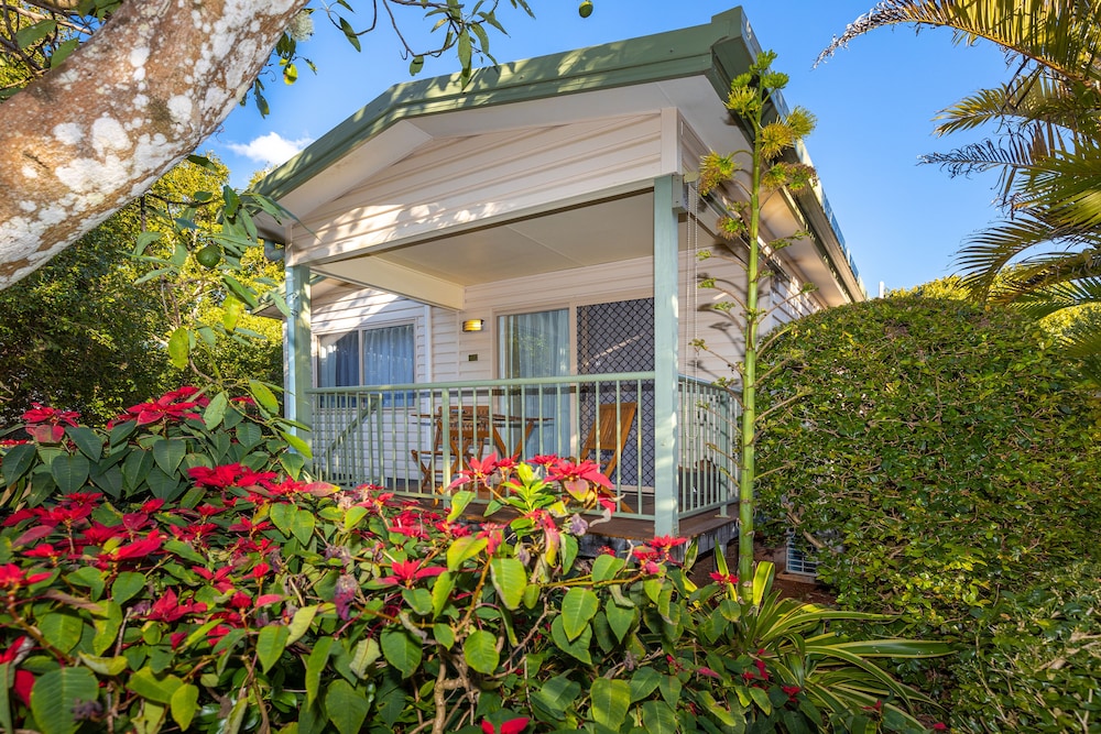 Camelot Boutique Accommodations — Tamborine Mountain — photo 3
