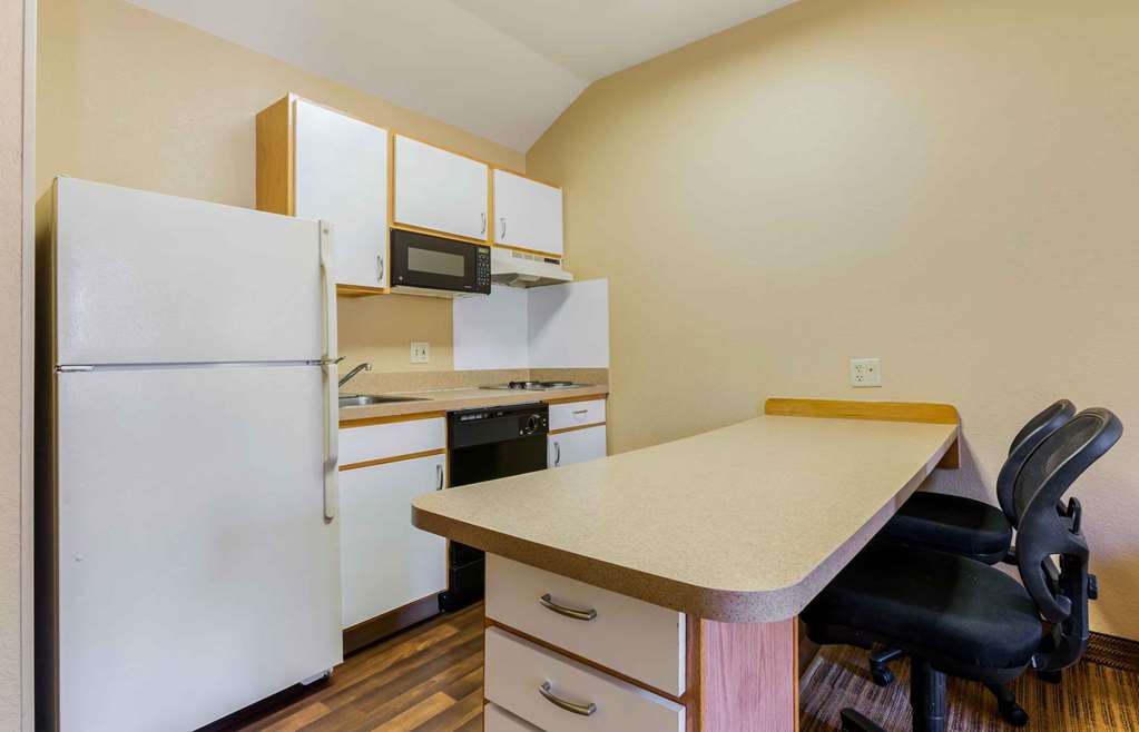 Extended Stay America Suites Phoenix Airport Tempe - photo 25